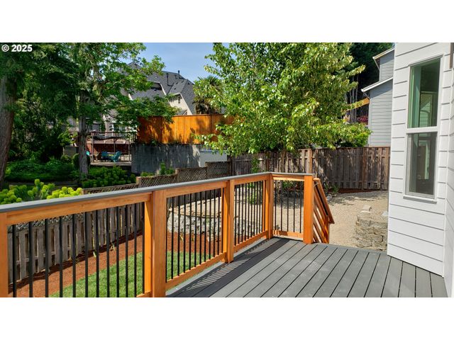 13511 Se BARBARA JEAN Ct, Clackamas, OR 97015