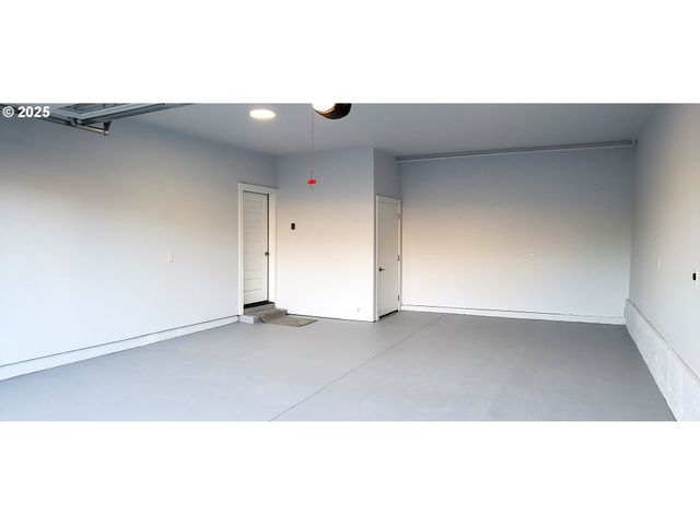 13511 Se BARBARA JEAN Ct, Clackamas, OR 97015