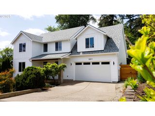 13511 Se BARBARA JEAN Ct, Clackamas, OR 97015