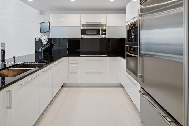 17121 Collins Ave 1703, Sunny Isles Beach, FL 33160