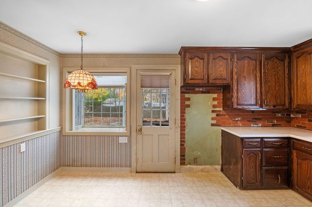 54 Elm Street, Milton, MA 02186