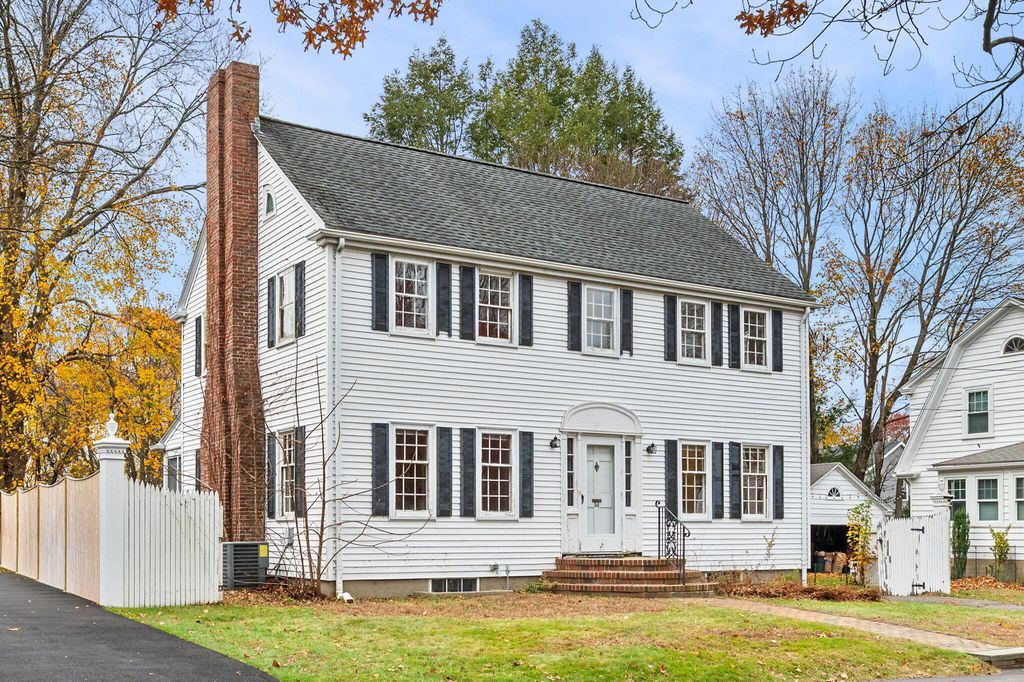 54 Elm Street, Milton, MA 02186
