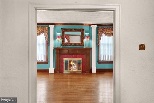 4100 KUTZTOWN RD, Temple, PA 19560