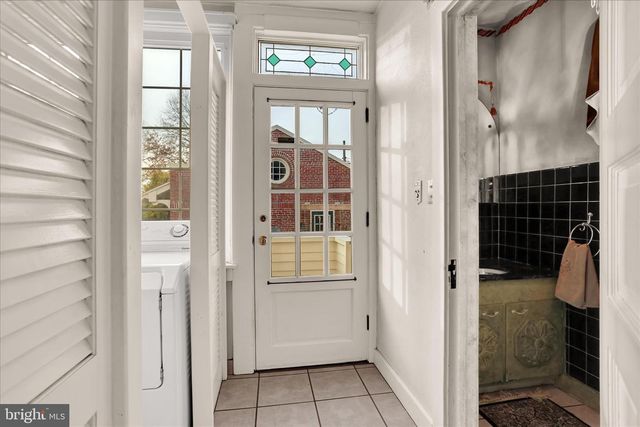 4100 KUTZTOWN RD, Temple, PA 19560