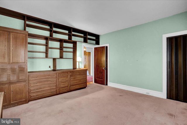 4100 KUTZTOWN RD, Temple, PA 19560