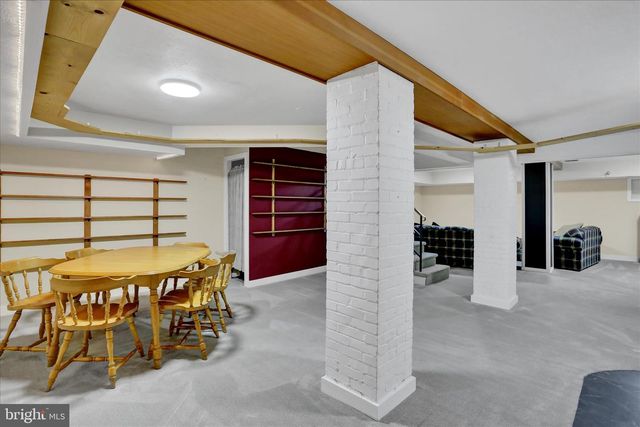 4100 KUTZTOWN RD, Temple, PA 19560