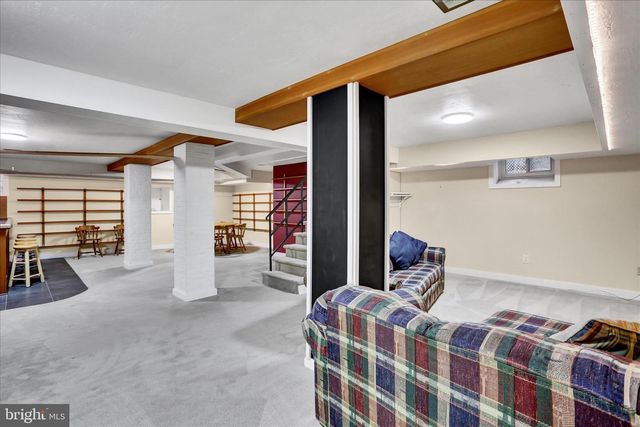 4100 KUTZTOWN RD, Temple, PA 19560