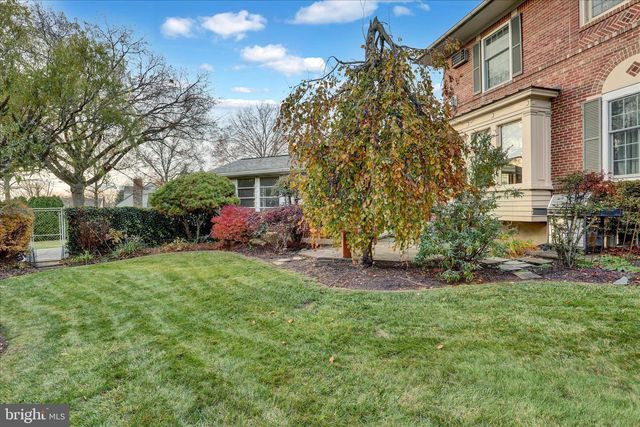 4100 KUTZTOWN RD, Temple, PA 19560