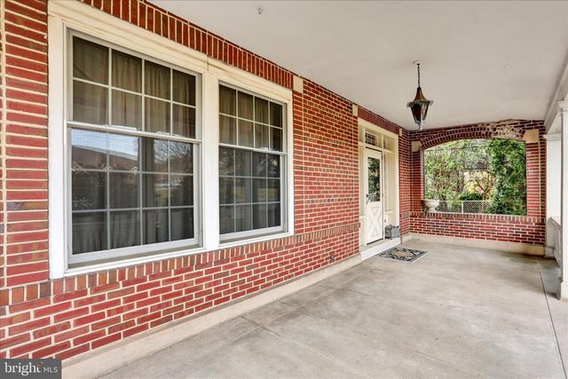 4100 KUTZTOWN RD, Temple, PA 19560