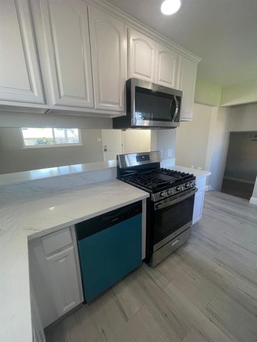 4169 Stephen Dr, North Highlands, CA 95660