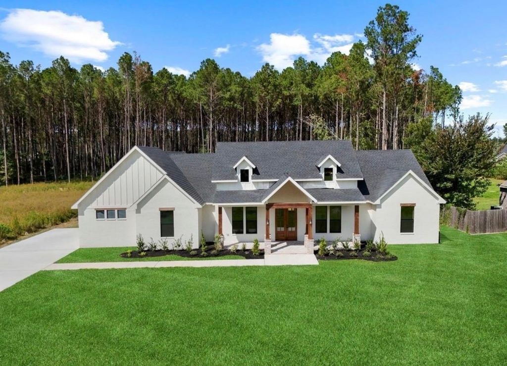 22103 Conquistador Drive, Crosby, TX 77532