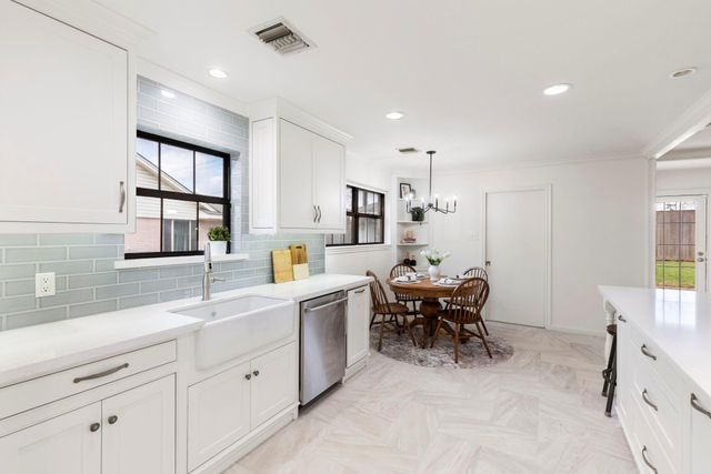 1126 Del Norte Street, Houston, TX 77018