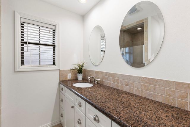 1126 Del Norte Street, Houston, TX 77018