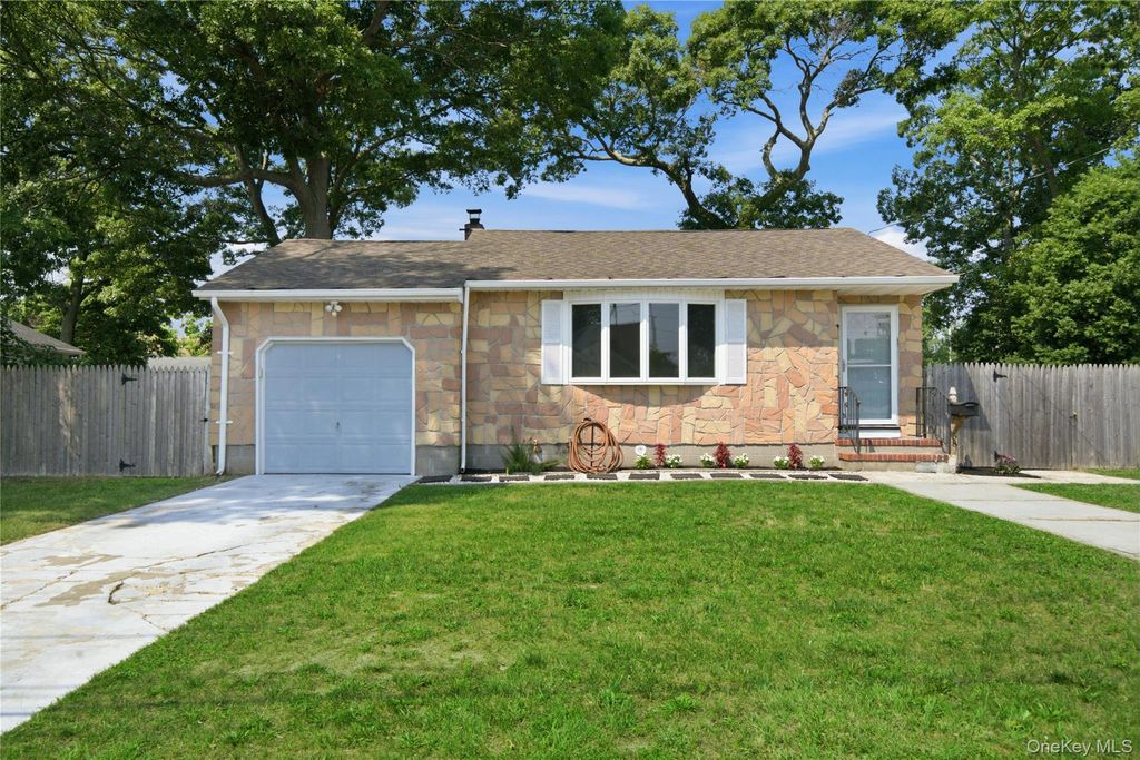 58 Highland Avenue, Patchogue, NY 11772