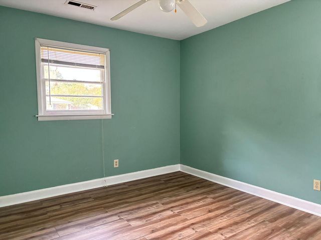 2012 Boeing Avenue, Charleston, SC 29407