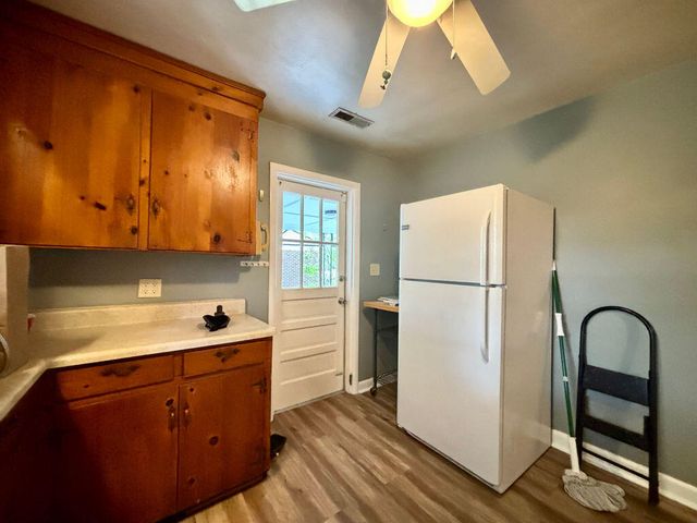 2012 Boeing Avenue, Charleston, SC 29407