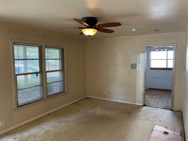 200 Cumberland Road, Waxahachie, TX 75165