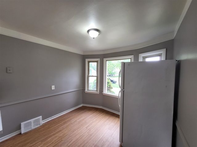 22820 Teppert Avenue, Eastpointe, MI 48021