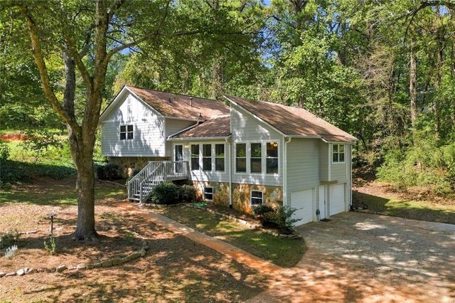 5024 Gunners, Roswell, GA 30075