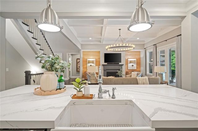 764 Creekside Bend, Alpharetta, GA 30004
