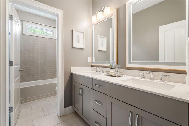764 Creekside Bend, Alpharetta, GA 30004