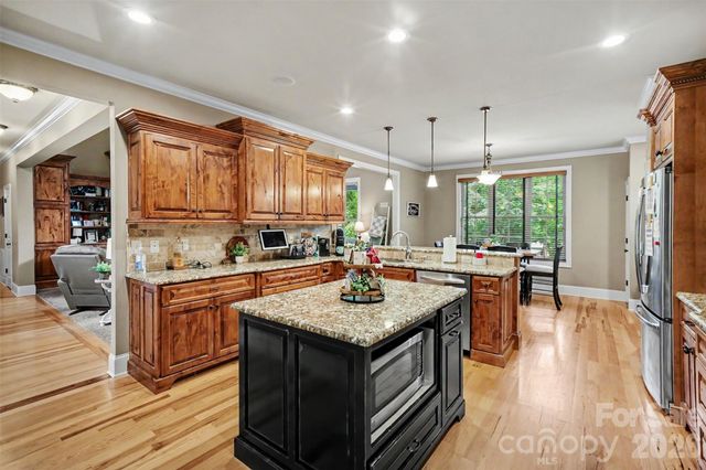 401 Yorkfield Drive, Shelby, NC 28150