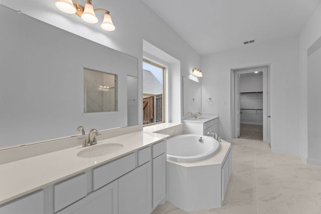 261 Basketflower Drive, Waxahachie, TX 75165