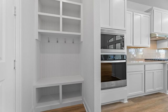 261 Basketflower Drive, Waxahachie, TX 75165