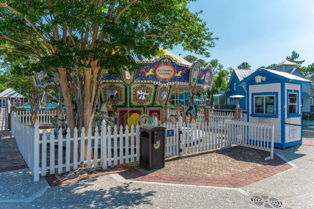 246 Fishermans Wharf 246, Miramar Beach, FL 32550