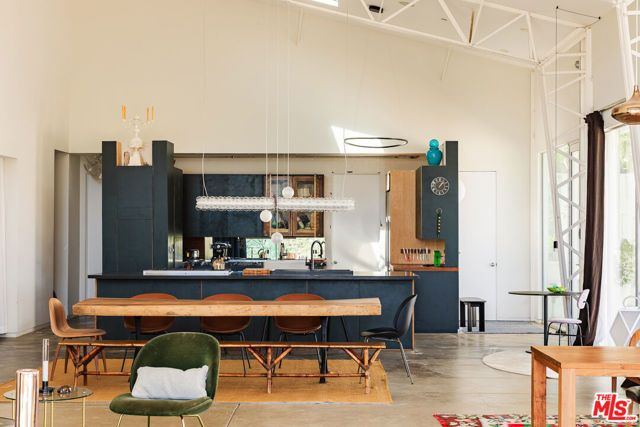 1742 Deerhill Trail, Topanga (los Angeles), CA 90290