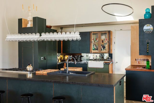 1742 Deerhill Trail, Topanga (los Angeles), CA 90290