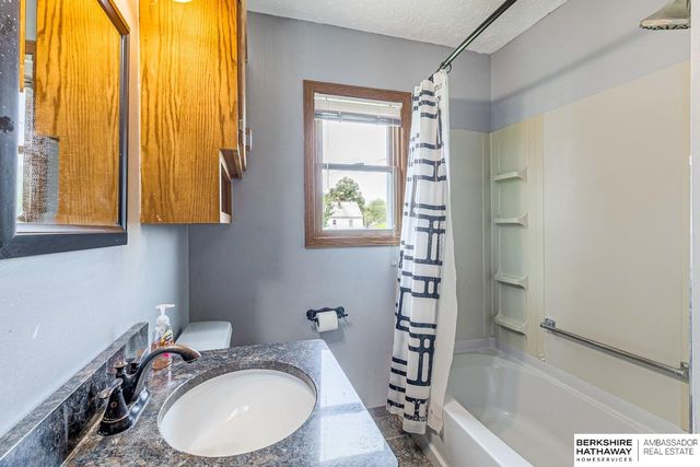 2143 N Clarkson Street, Fremont, NE 68025