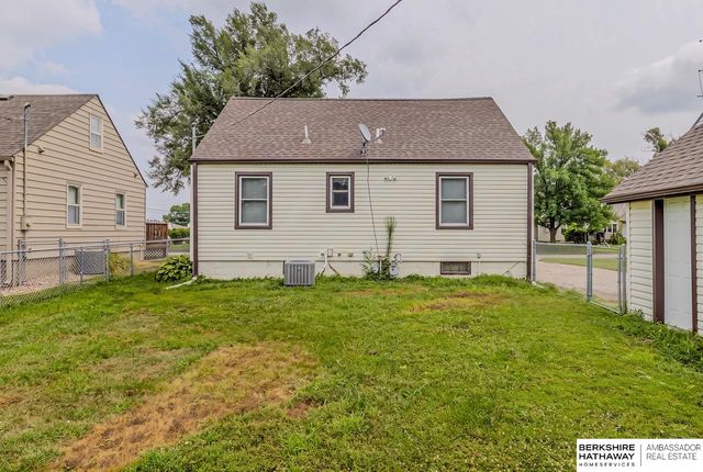 2143 N Clarkson Street, Fremont, NE 68025