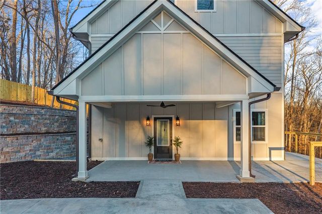 3114 Old Cornelia Highway, Gainesville, GA 30507