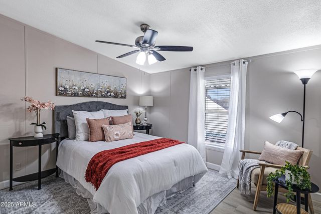 834 S MERIDIAN Road 81, Apache Junction, AZ 85120