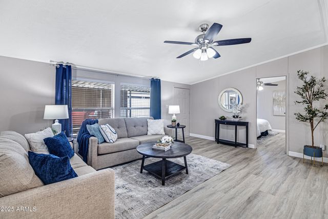 834 S MERIDIAN Road 81, Apache Junction, AZ 85120