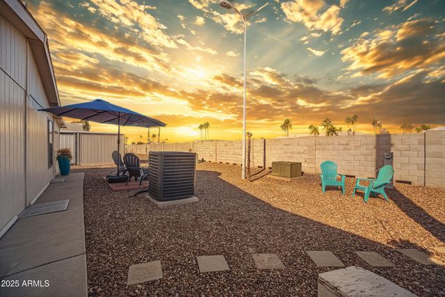 834 S MERIDIAN Road 81, Apache Junction, AZ 85120