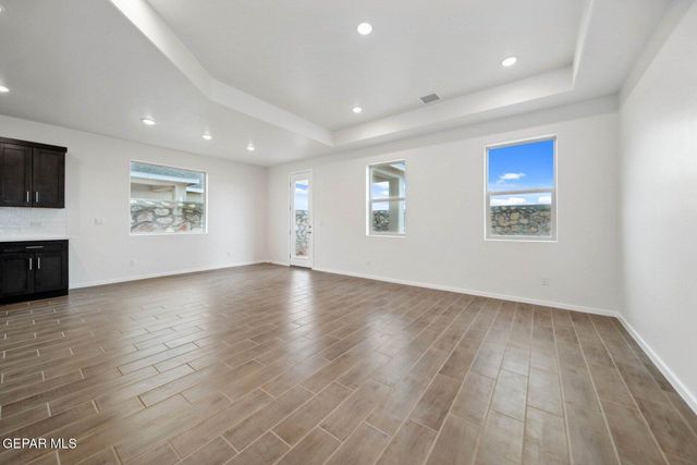 13984 Thunder Sky Avenue, El Paso, TX 79928
