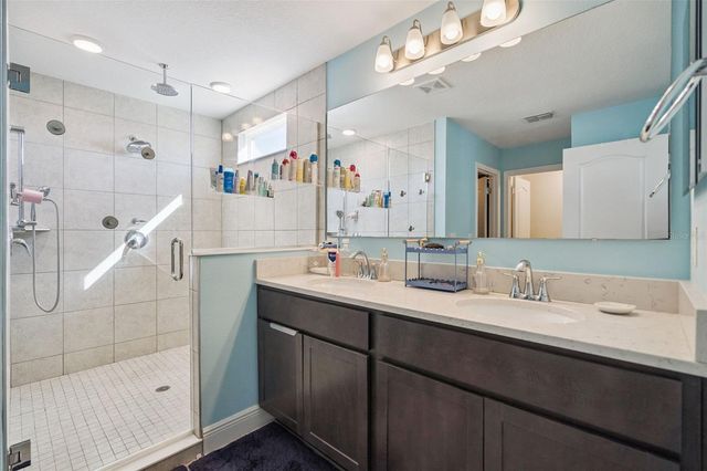 1640 OAK BLOSSOM DRIVE, Davenport, FL 33837