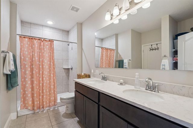 1640 OAK BLOSSOM DRIVE, Davenport, FL 33837