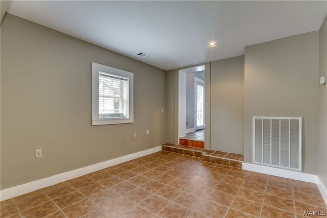 1624 5th, Tuscaloosa, AL 35401