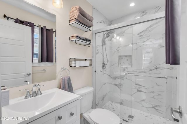 30 Pine Valley Drive, Toms River, NJ 08757