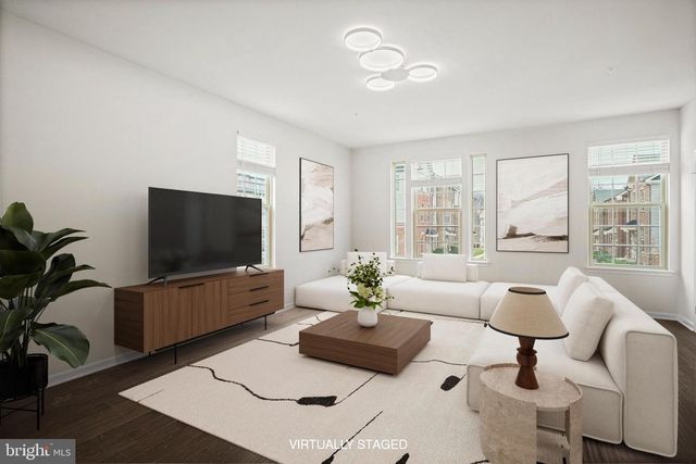 2829 FREDERICKSBURG RD, Hanover, MD 21076