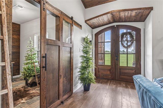 2215 Deepwood Drive, Alma, AR 72921