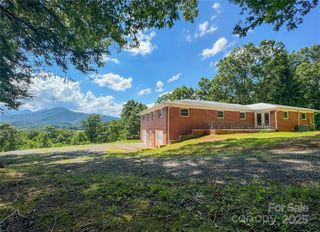 378 Monte Vista Drive, Waynesville, NC 28786