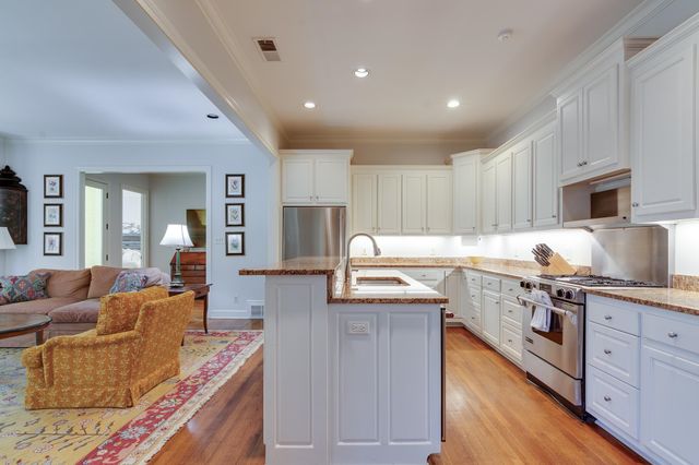 5930 EVEN MIST CV, Memphis, TN 38120