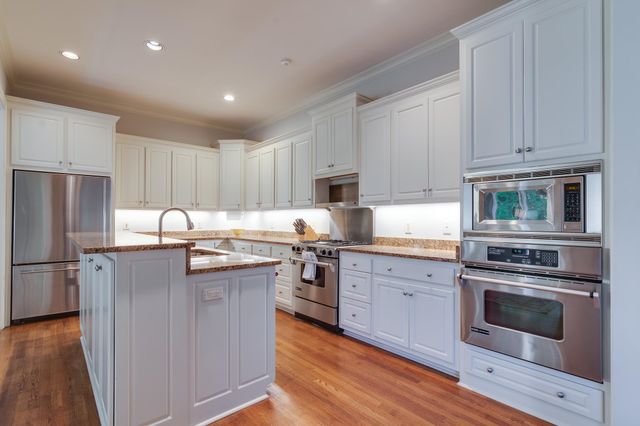 5930 EVEN MIST CV, Memphis, TN 38120