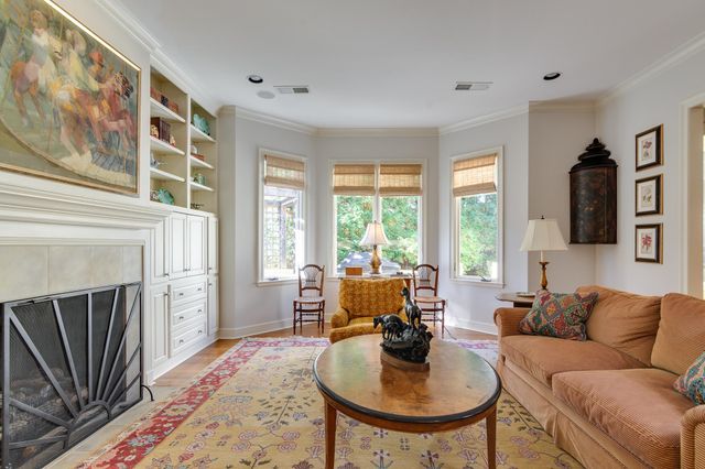 5930 EVEN MIST CV, Memphis, TN 38120