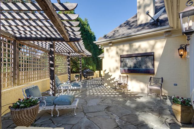 5930 EVEN MIST CV, Memphis, TN 38120