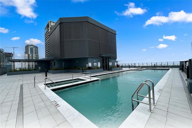 121 NE 5th Street 2109, Miami, FL 33132